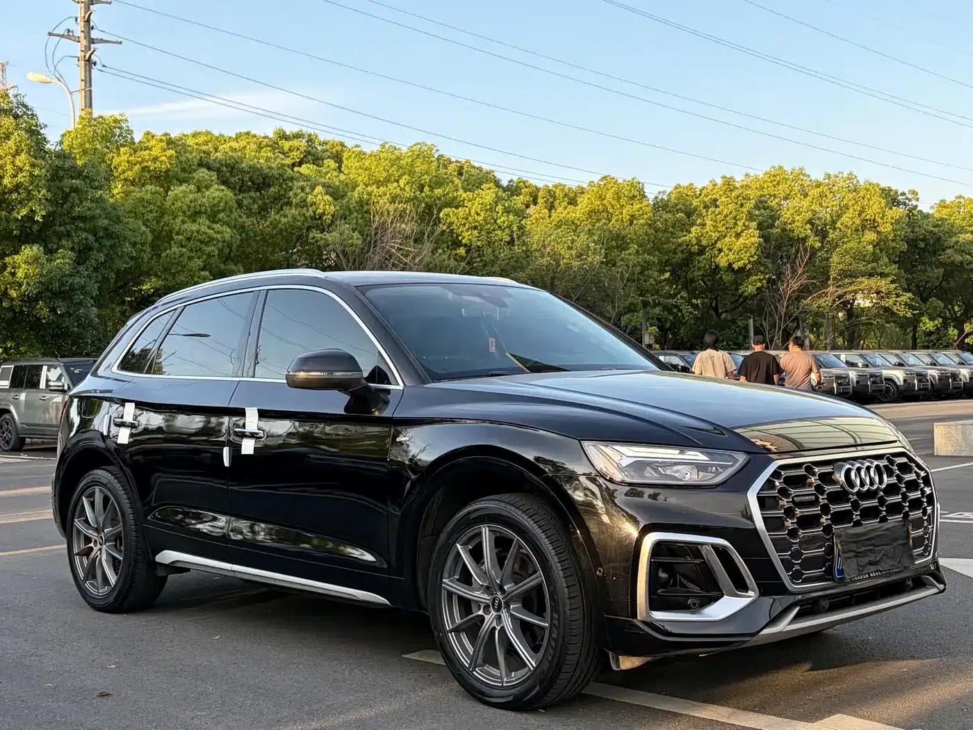 Audi Q5L 2022 40T Luxury Dynamic — миниатюра 3