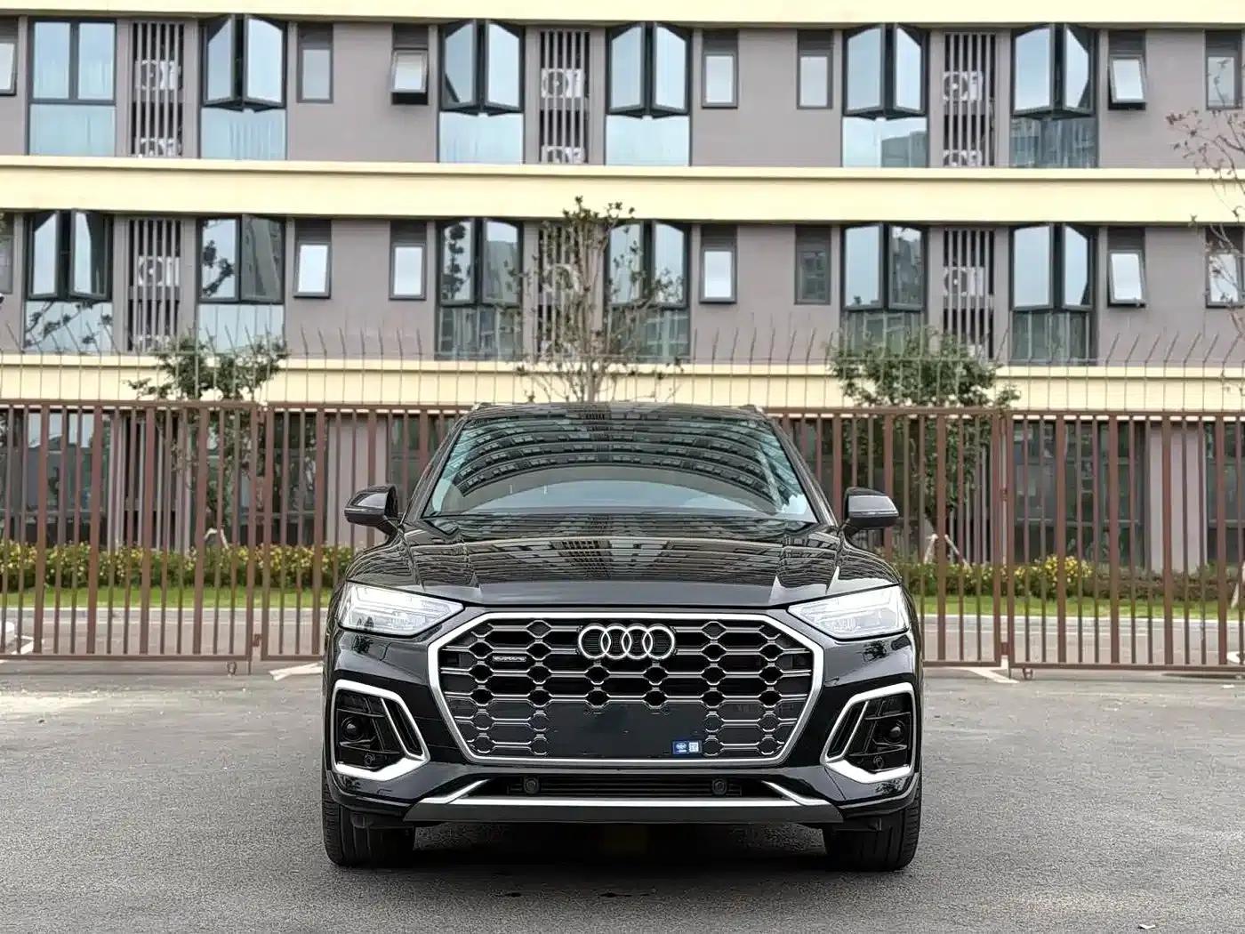Audi Q5L 2023 45T Luxury Dynamic — миниатюра 2