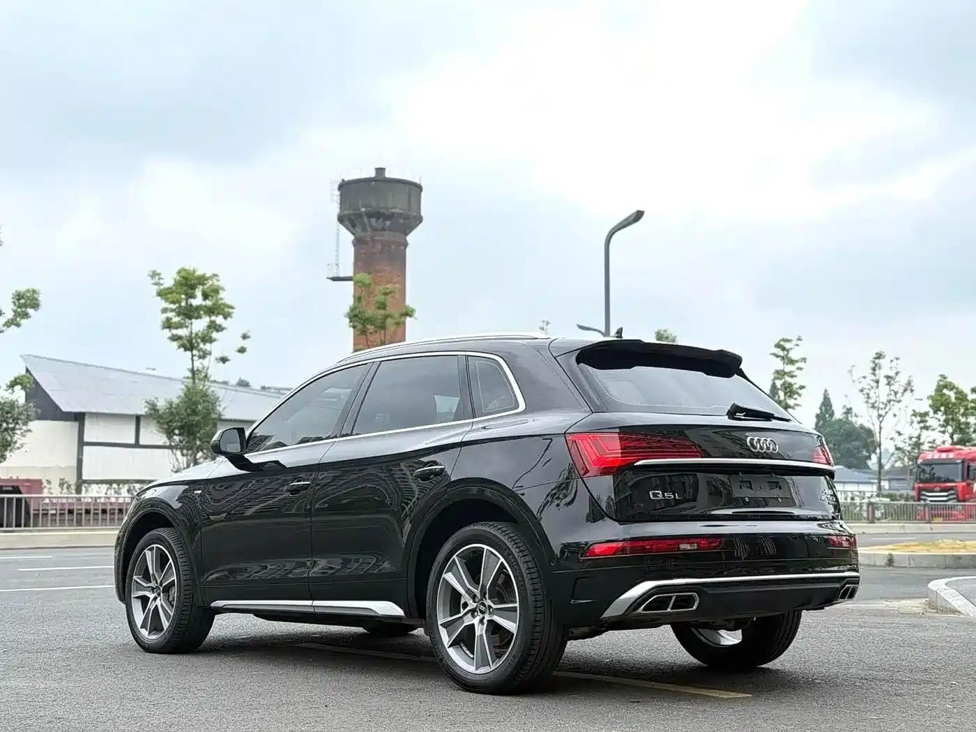 Audi Q5L 2023 45T Luxury Dynamic — миниатюра 10