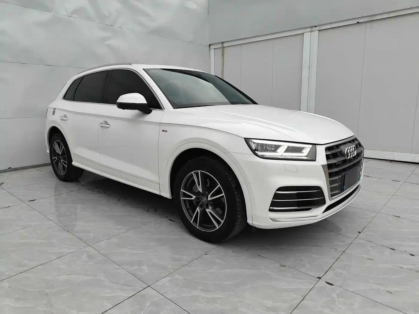 Audi Q5L 2020 Facelift 40 TFSI Luxury Fashion Edition — миниатюра 3