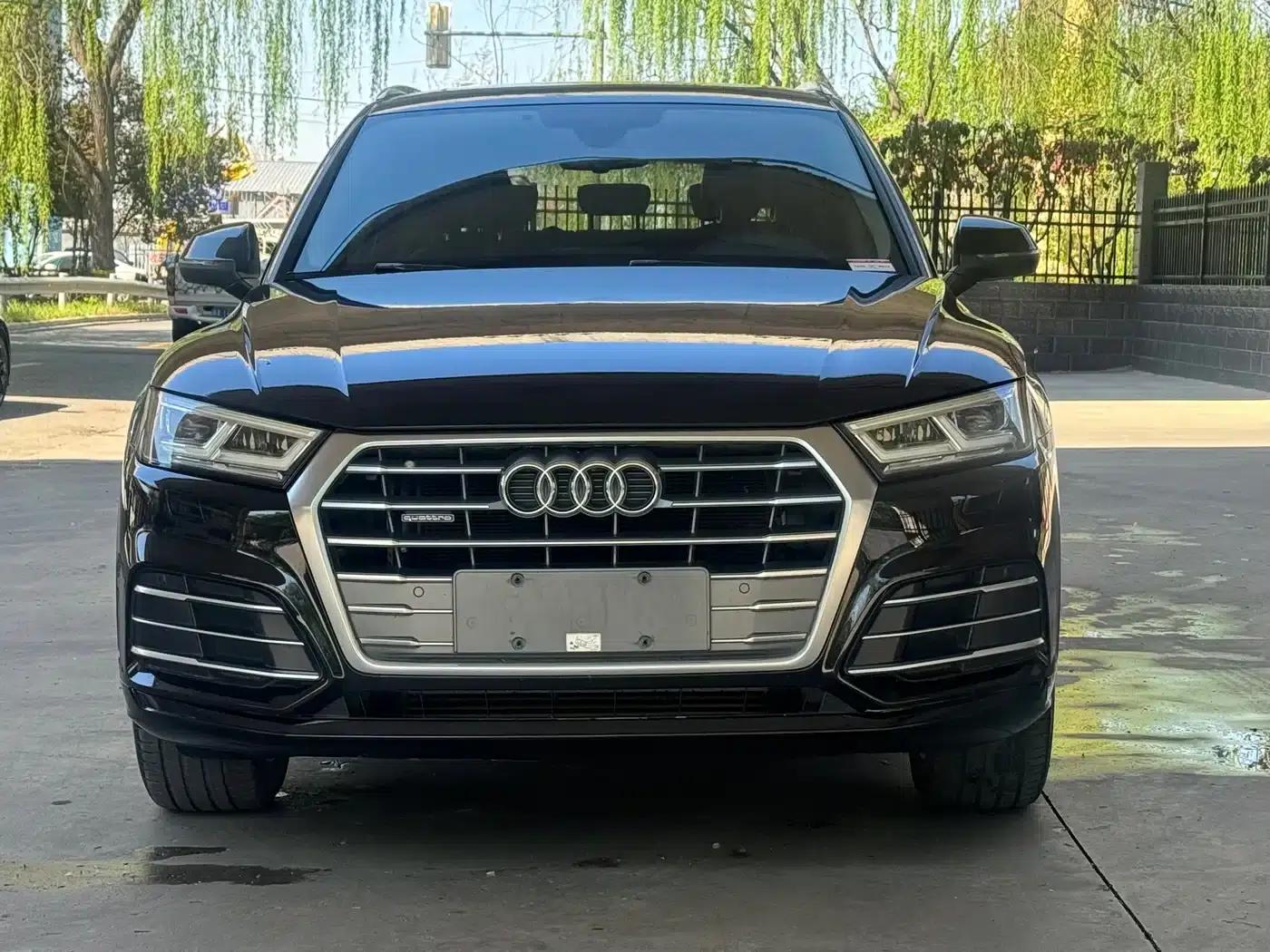 Audi Q5L 2018 40 TFSI Luxury Fashion Edition (National V Emission Standard) — миниатюра 2