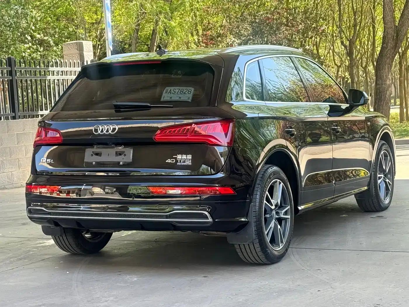 Audi Q5L 2018 40 TFSI Luxury Fashion Edition (National V Emission Standard) — миниатюра 18