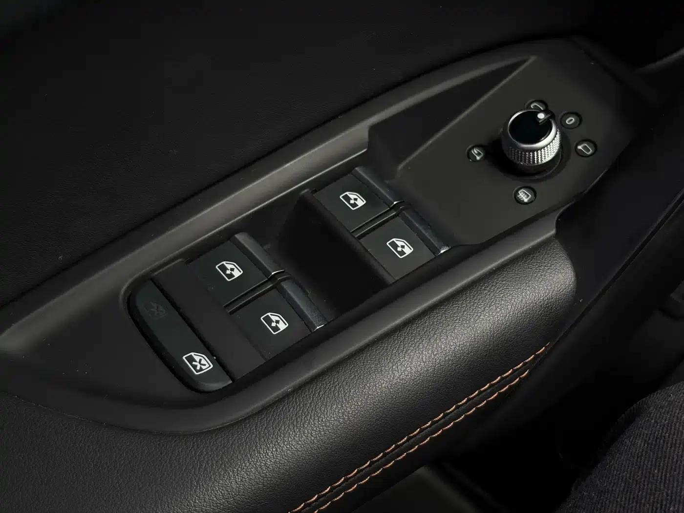 Audi Q5L 2018 40 TFSI Luxury Fashion Edition (National V Emission Standard) — миниатюра 18