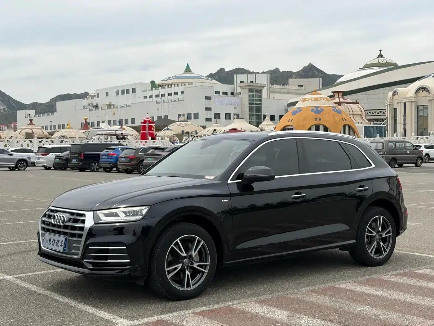 Audi Q5L 2018 40 TFSI Luxury Fashion Edition (National V Emission Standard) — миниатюра 3