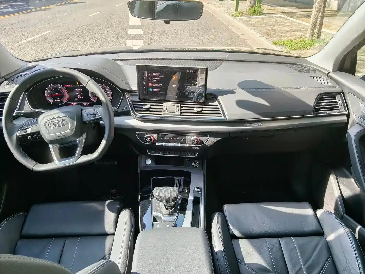 Audi Q5L 2024 40 TFSI Fashion Dynamic Edition — миниатюра 4
