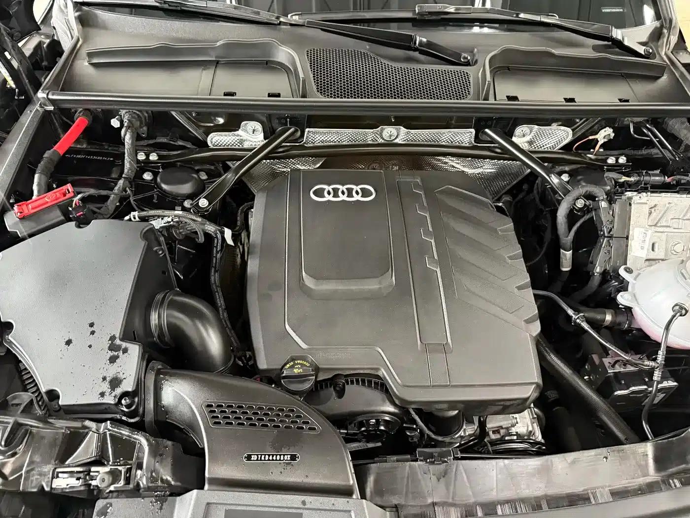 Audi Q5L 2025 45 TFSI Premium Dynamic Edition — миниатюра 6