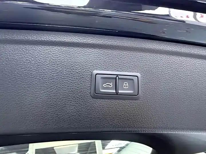 Audi Q5L 2024 40 TFSI Luxury Dynamic — миниатюра 16