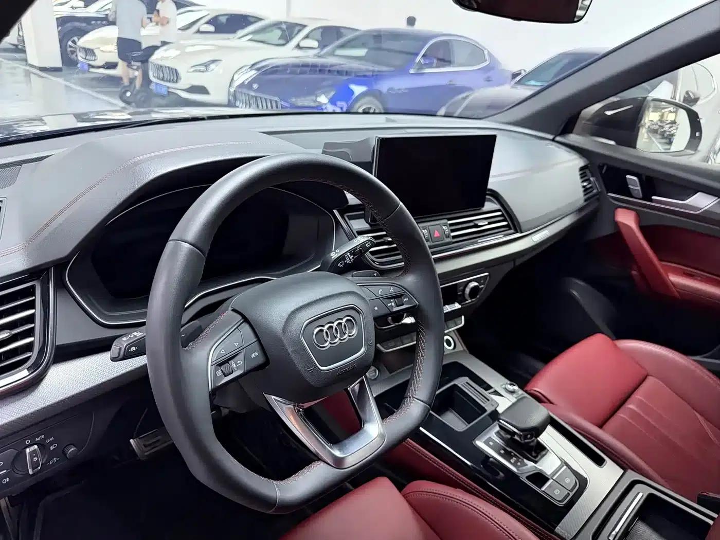 Audi Q5L 2024 40 TFSI Luxury Dynamic — миниатюра 6