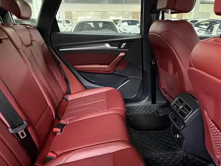 Audi Q5L 2024 40 TFSI Luxury Dynamic — миниатюра 10