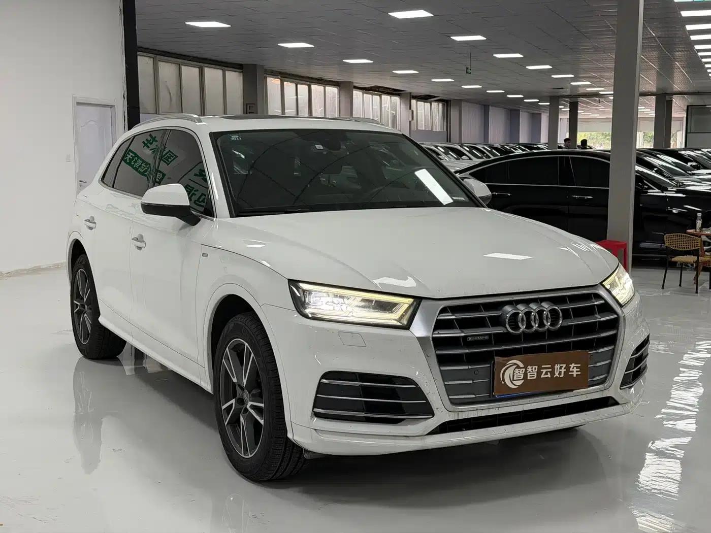 Audi Q5L 2018 40 TFSI Luxury Fashion Edition (China VI Emission Standard) — миниатюра 3