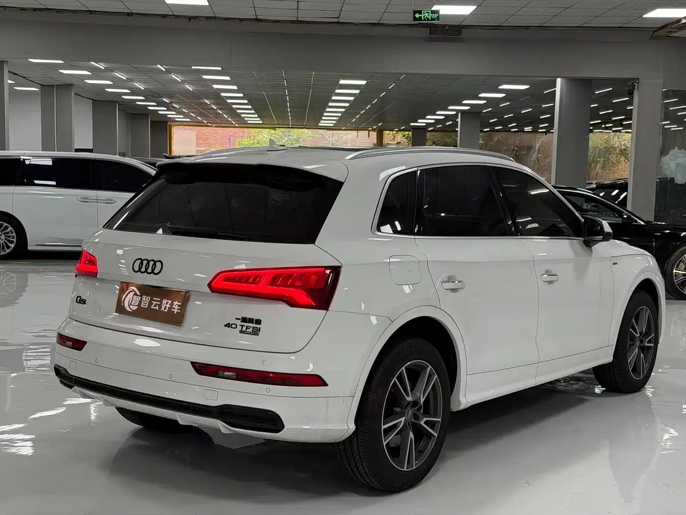 Audi Q5L 2018 40 TFSI Luxury Fashion Edition (China VI Emission Standard) — миниатюра 9