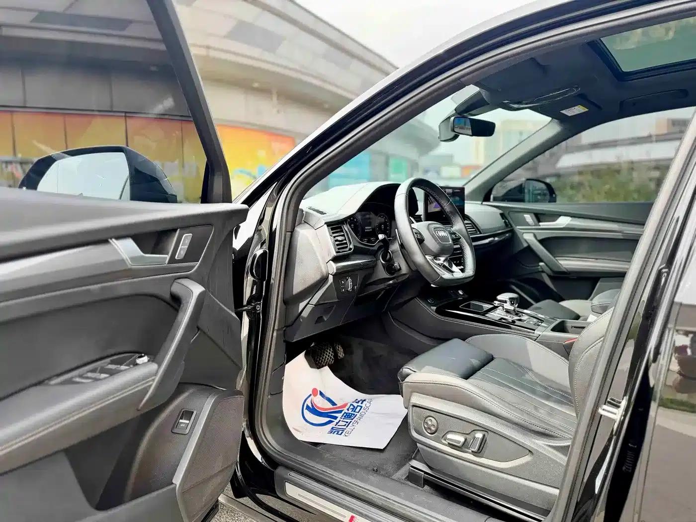 Audi Q5L 2023 40T Luxury Dynamic — миниатюра 8