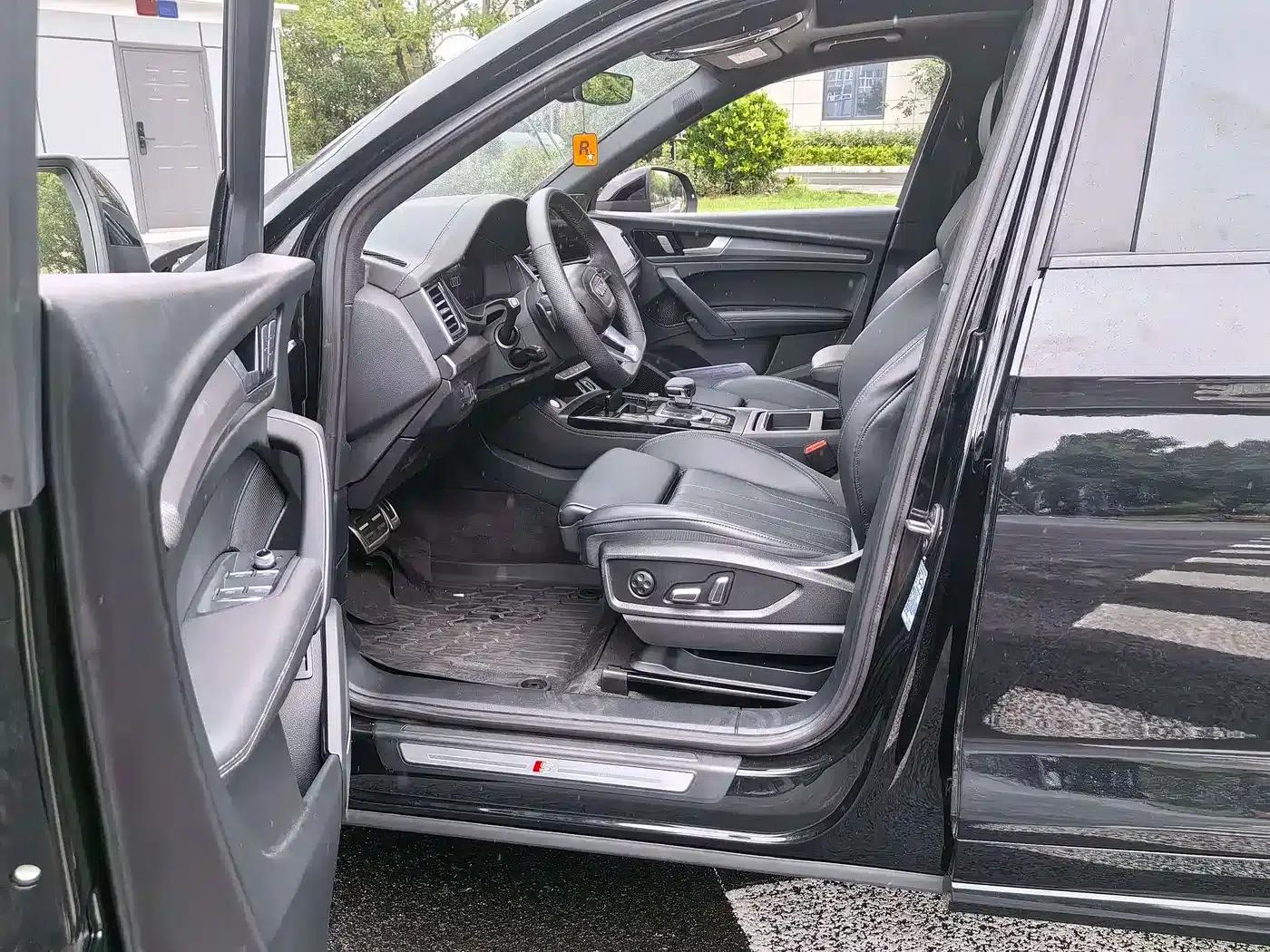 Audi Q5L 2025 45 TFSI Luxury Dynamic — миниатюра 10