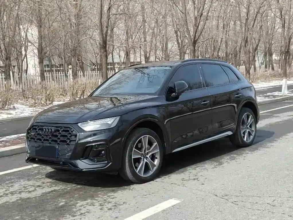 Audi Q5L 2022 45T Luxury Dynamic — миниатюра 1