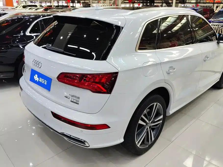 Audi Q5L 2020 40 TFSI Luxury Progressive Edition — миниатюра 3