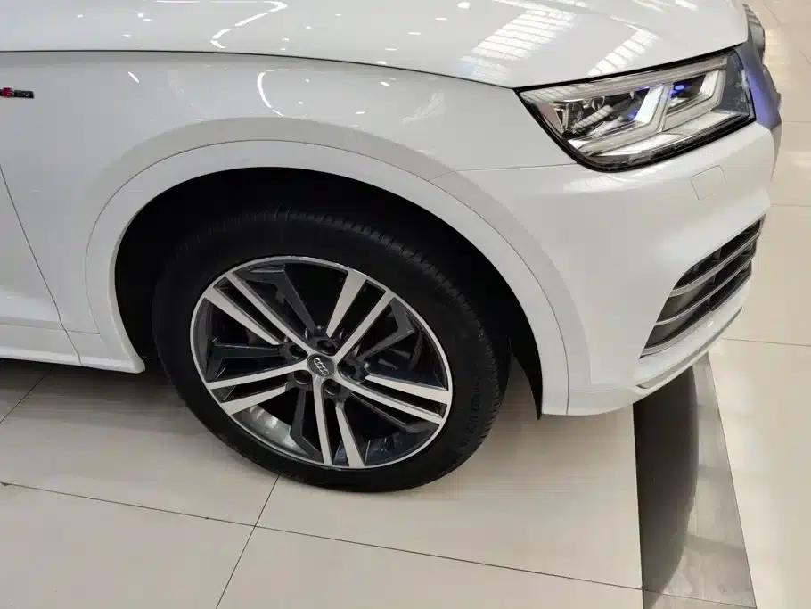 Audi Q5L 2020 40 TFSI Luxury Progressive Edition — миниатюра 6
