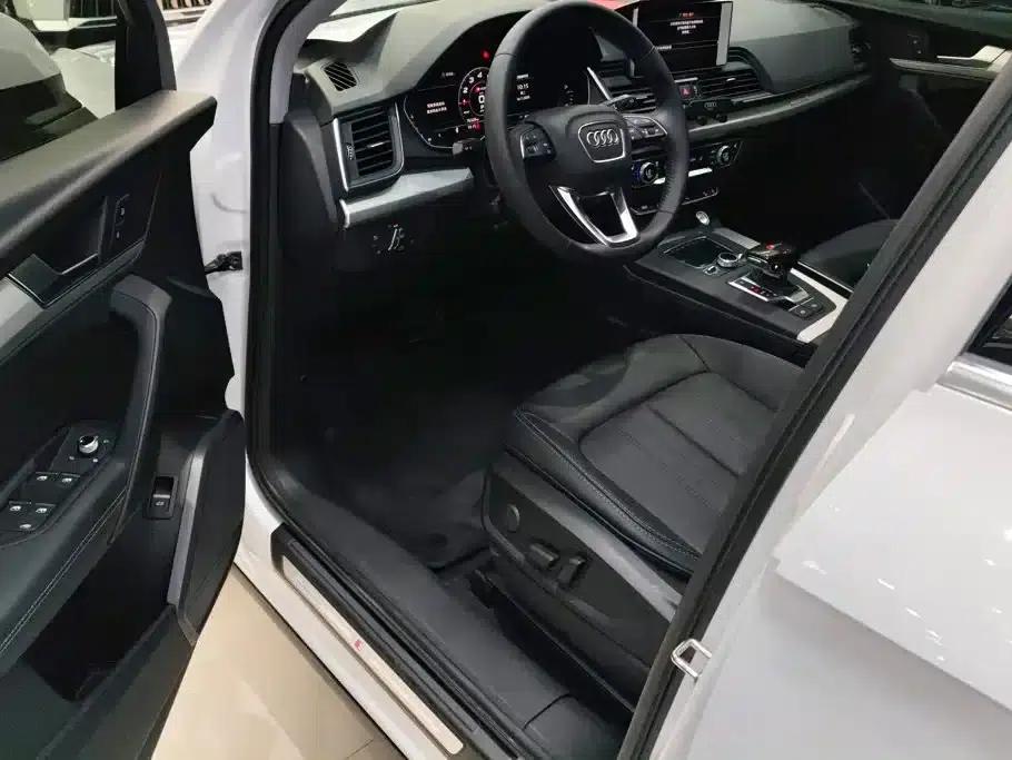 Audi Q5L 2020 40 TFSI Luxury Progressive Edition — миниатюра 9