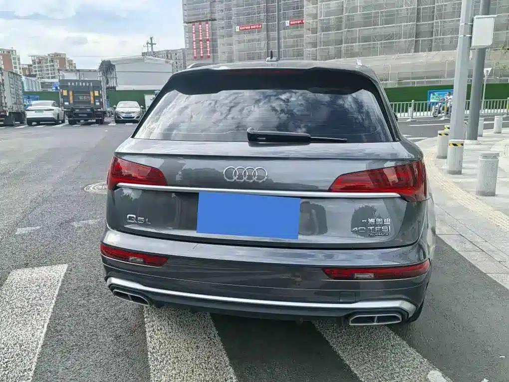 Audi Q5L 2023 40T Luxury Dynamic — миниатюра 14