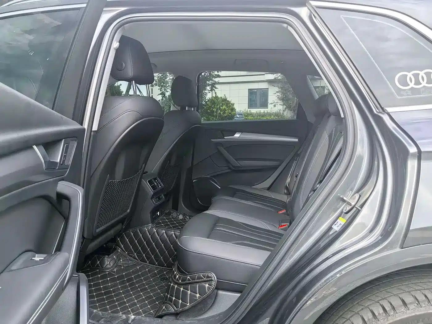 Audi Q5L 2023 40T Luxury Dynamic — миниатюра 7