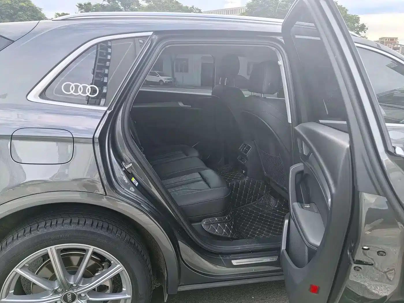 Audi Q5L 2023 40T Luxury Dynamic — миниатюра 8