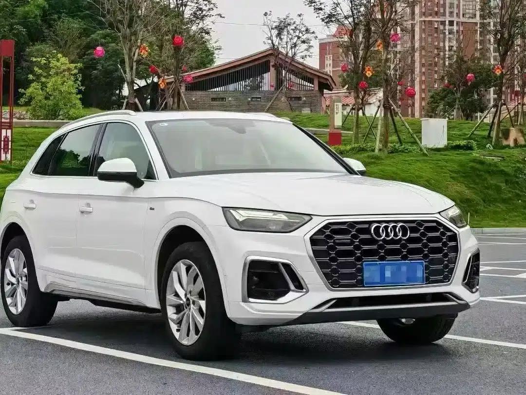 Audi Q5L 2022 45T Luxury Dynamic — миниатюра 3