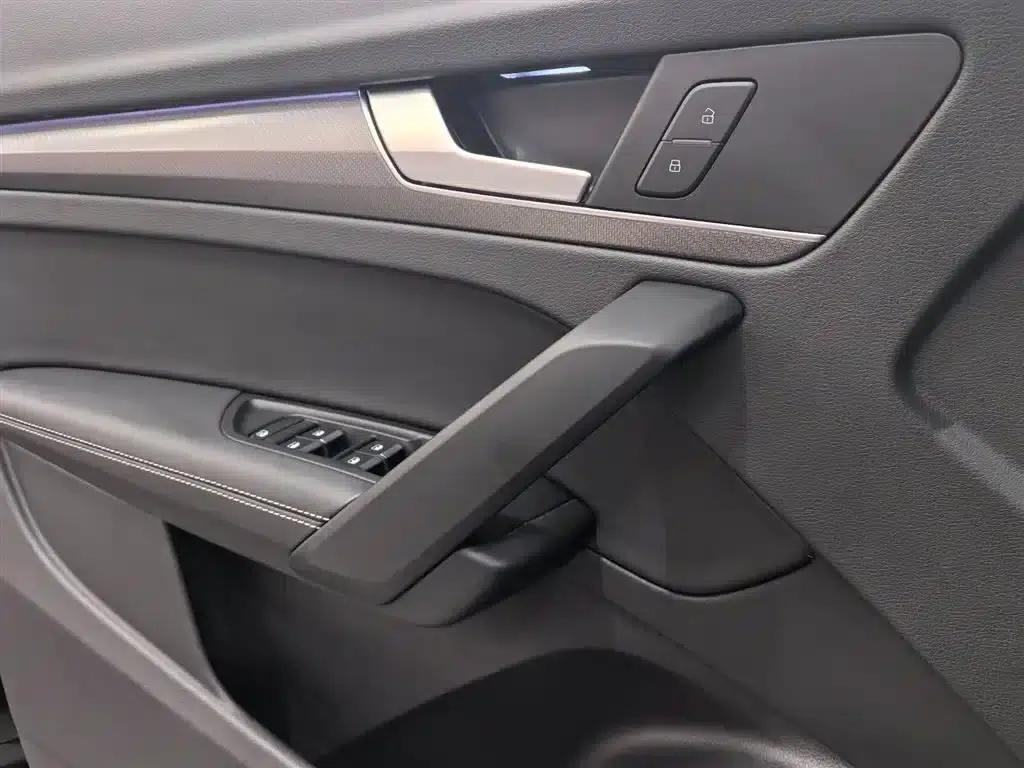 Audi Q5L 2022 Facelift 40T Luxury Dynamic — миниатюра 13