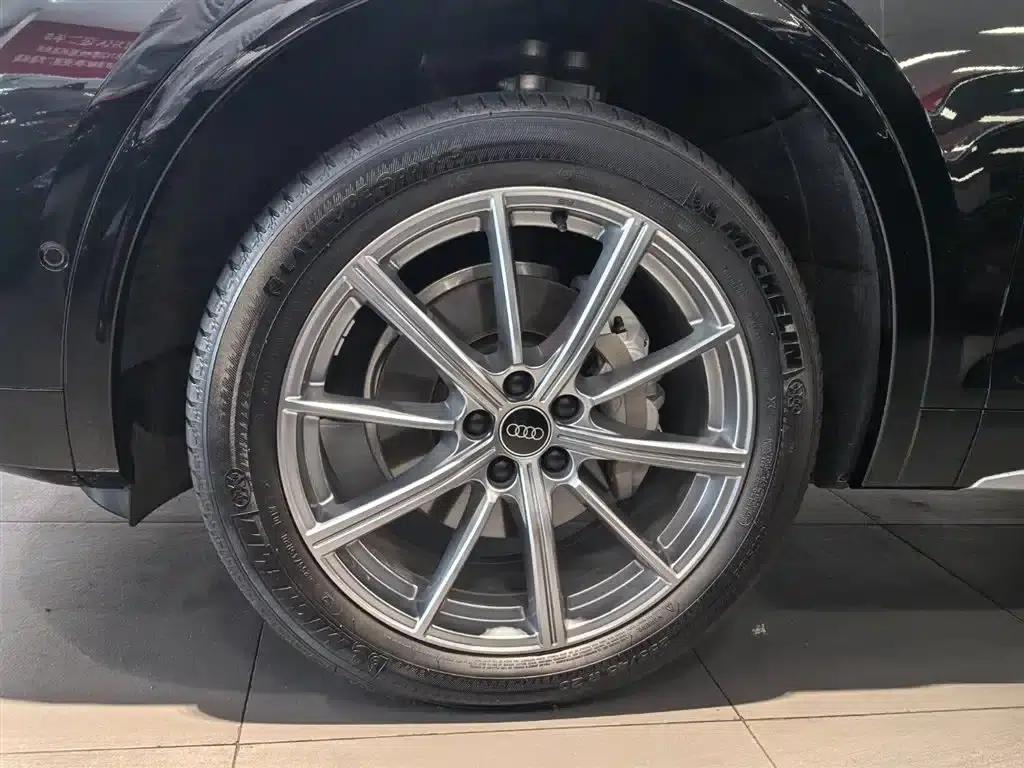 Audi Q5L 2022 Facelift 40T Luxury Dynamic — миниатюра 19