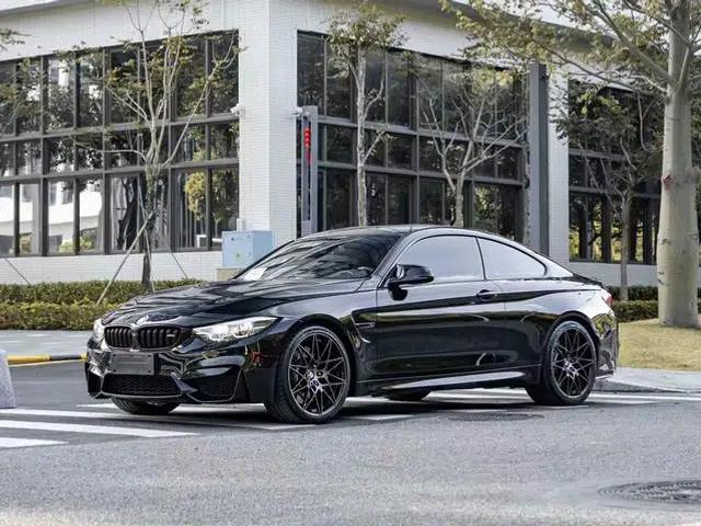 2019 BMW M4 M4 Coupe Racing Edition
