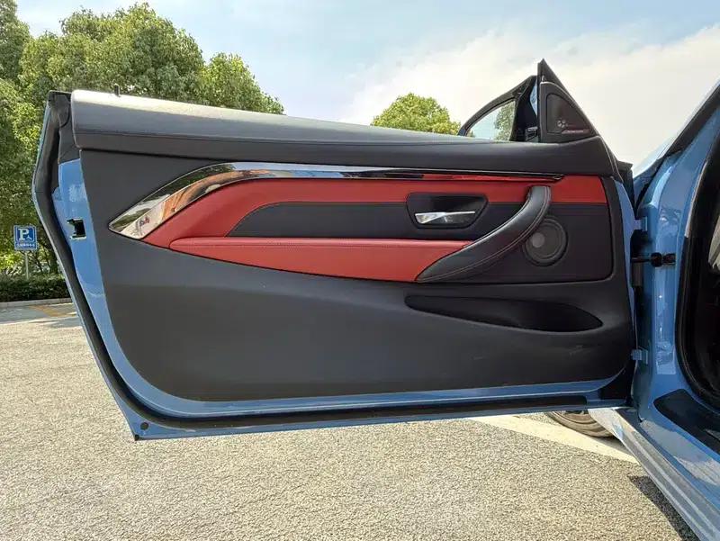 2017 BMW M4 Coupe — миниатюра 9