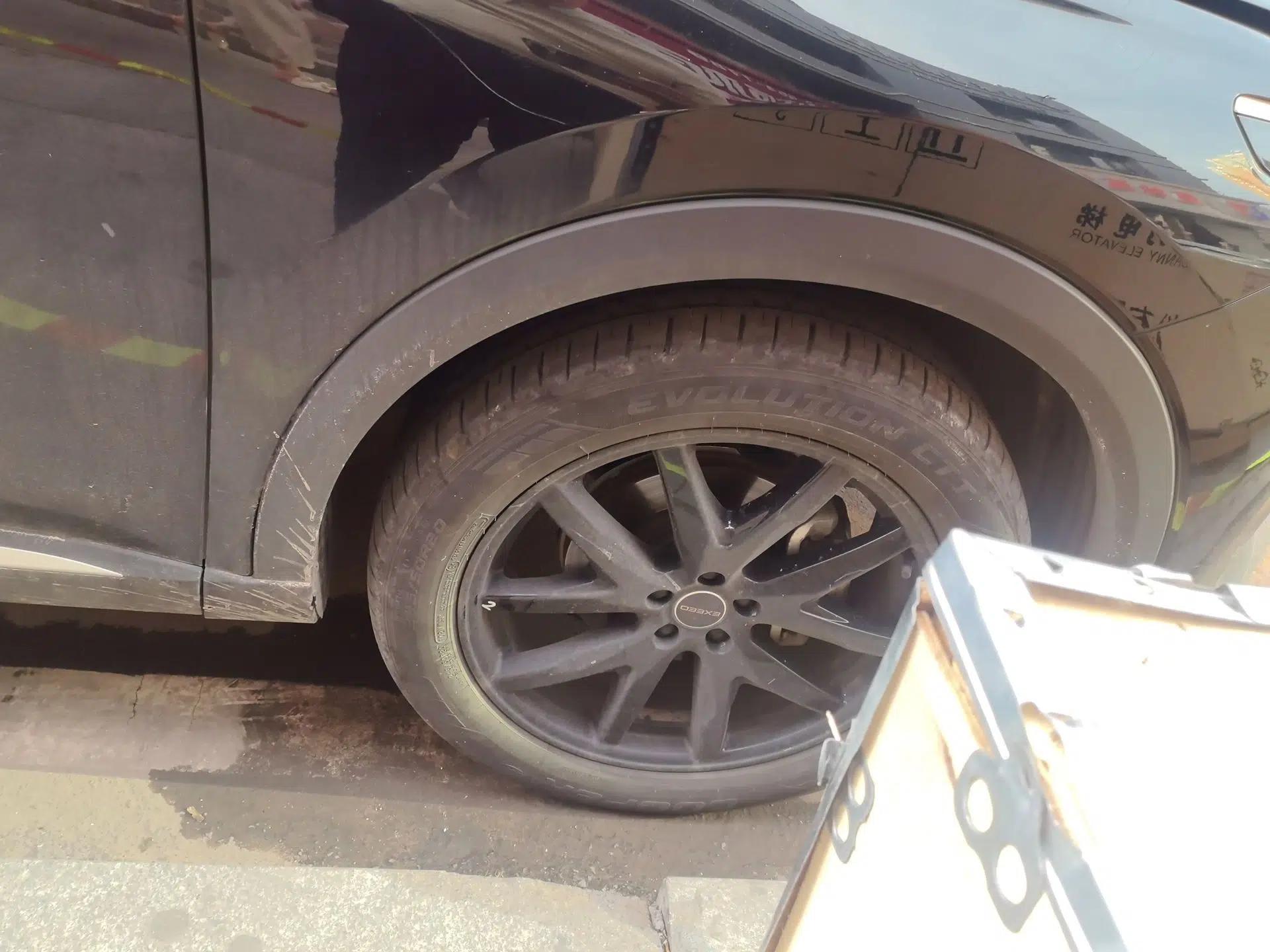 EXEED Stellar 2023 400T Two-Wheel Drive Comfort Flyfish Edition — миниатюра 8