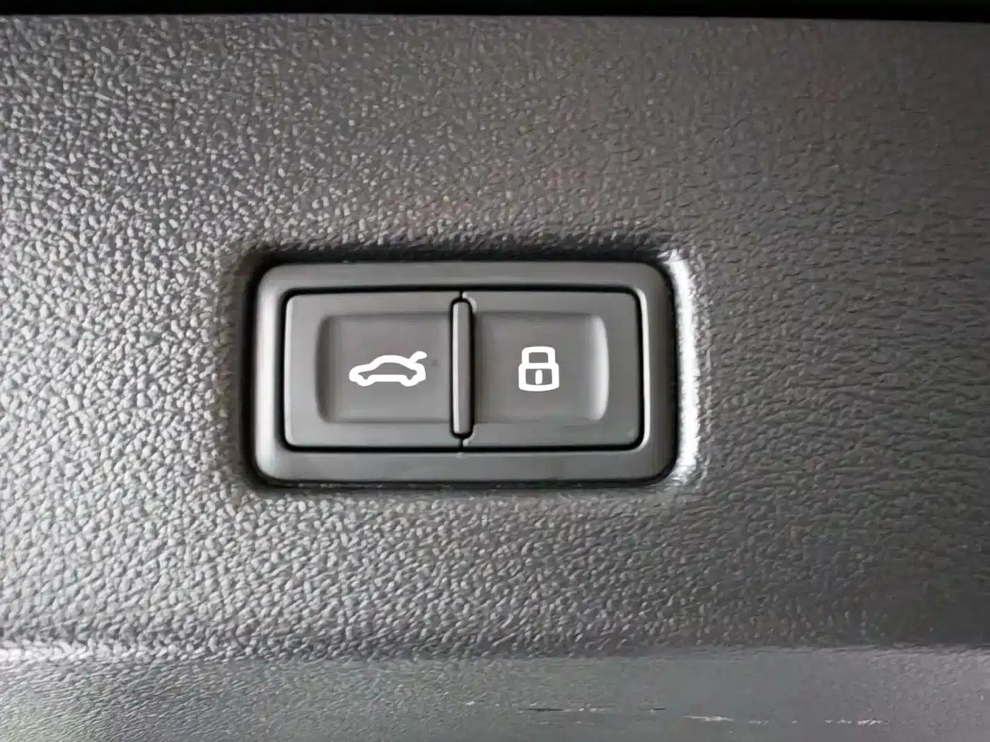 Audi A7 2023 45 TFSI Premium Edition — миниатюра 23