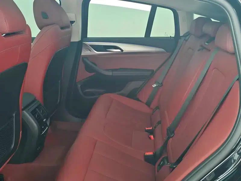 2022 BMW X4 xDrive 30i M Sport Package — миниатюра 13