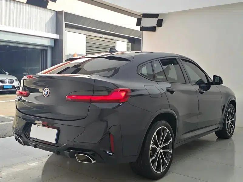 2022 BMW X4 xDrive 30i M Sport Package — миниатюра 6