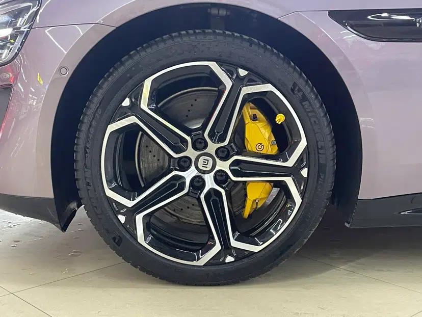 Xiaomi Auto SU7 2024 Rear-Drive Long-Range Intelligent Driving Version — миниатюра 6