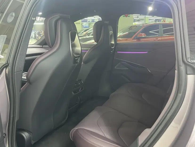 Xiaomi Auto SU7 2024 Rear-Drive Long-Range Intelligent Driving Version — миниатюра 9