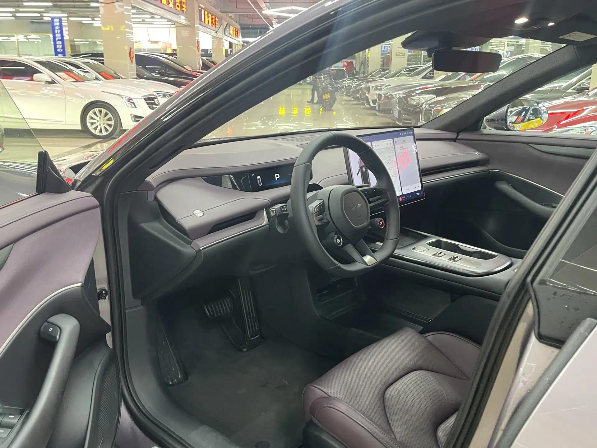 Xiaomi Auto SU7 2024 Rear-Drive Long-Range Intelligent Driving Version — миниатюра 10