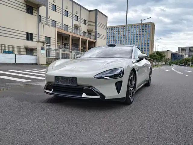 Xiaomi Auto SU7 2024 Four-Wheel Drive Ultra-Long Range Advanced Intelligent Driving Max Edition