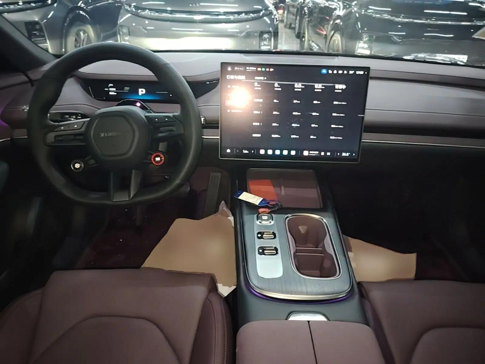 Xiaomi Auto SU7 2024 Rear-Drive Long-Range Intelligent Driving Version — миниатюра 12