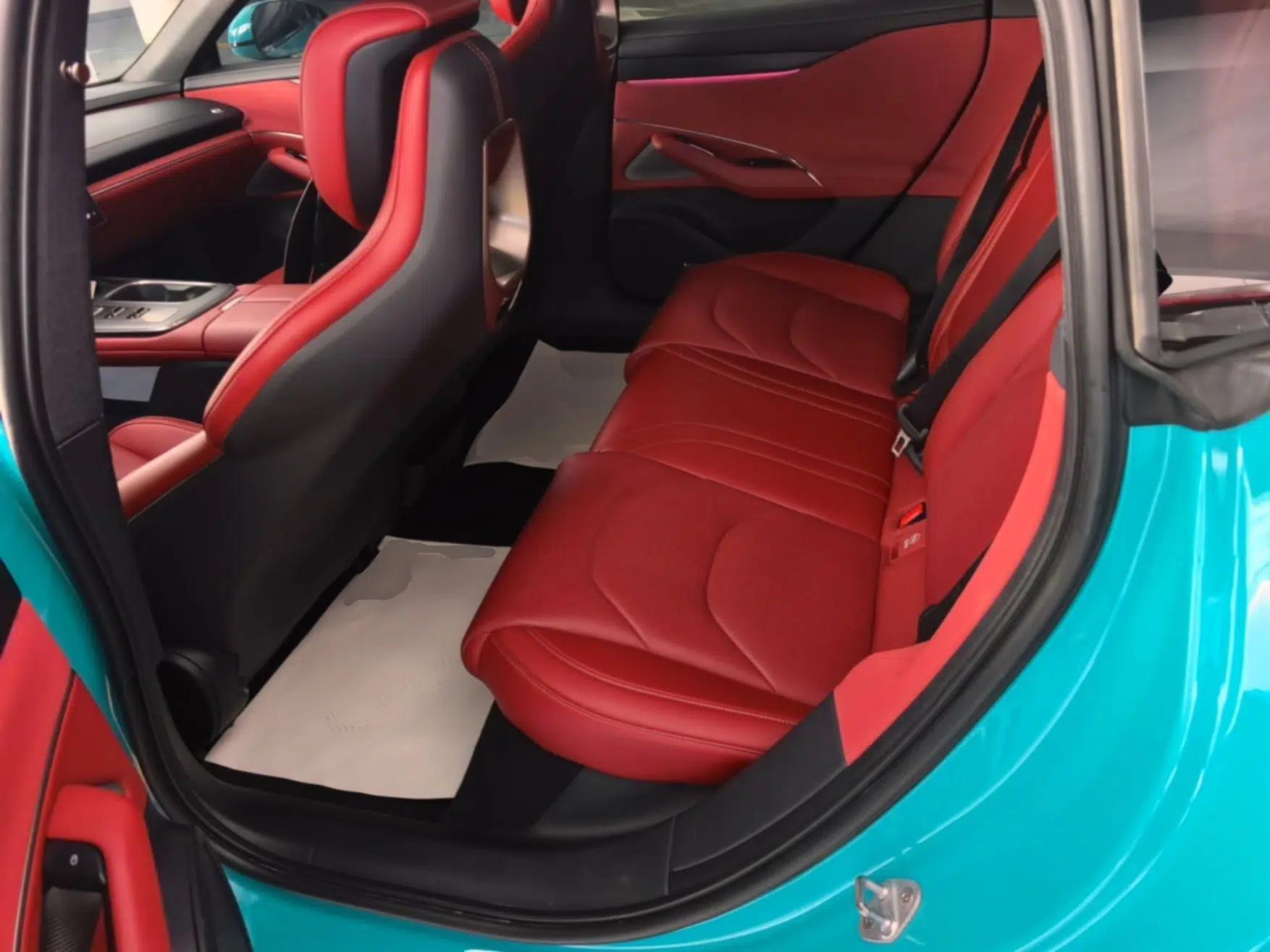 Xiaomi Auto SU7 2024 Rear-Drive Long-Range Intelligent Driving Version — миниатюра 20
