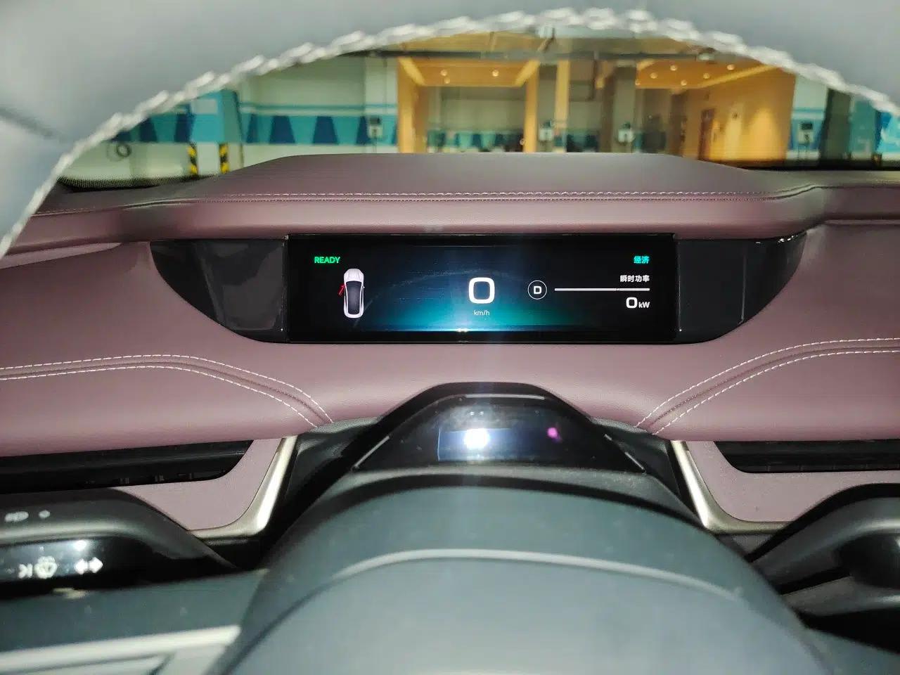 Xiaomi Auto SU7 2024 Rear-Drive Ultra-Long Range Advanced Pro-Level Intelligent Driving Version — миниатюра 11