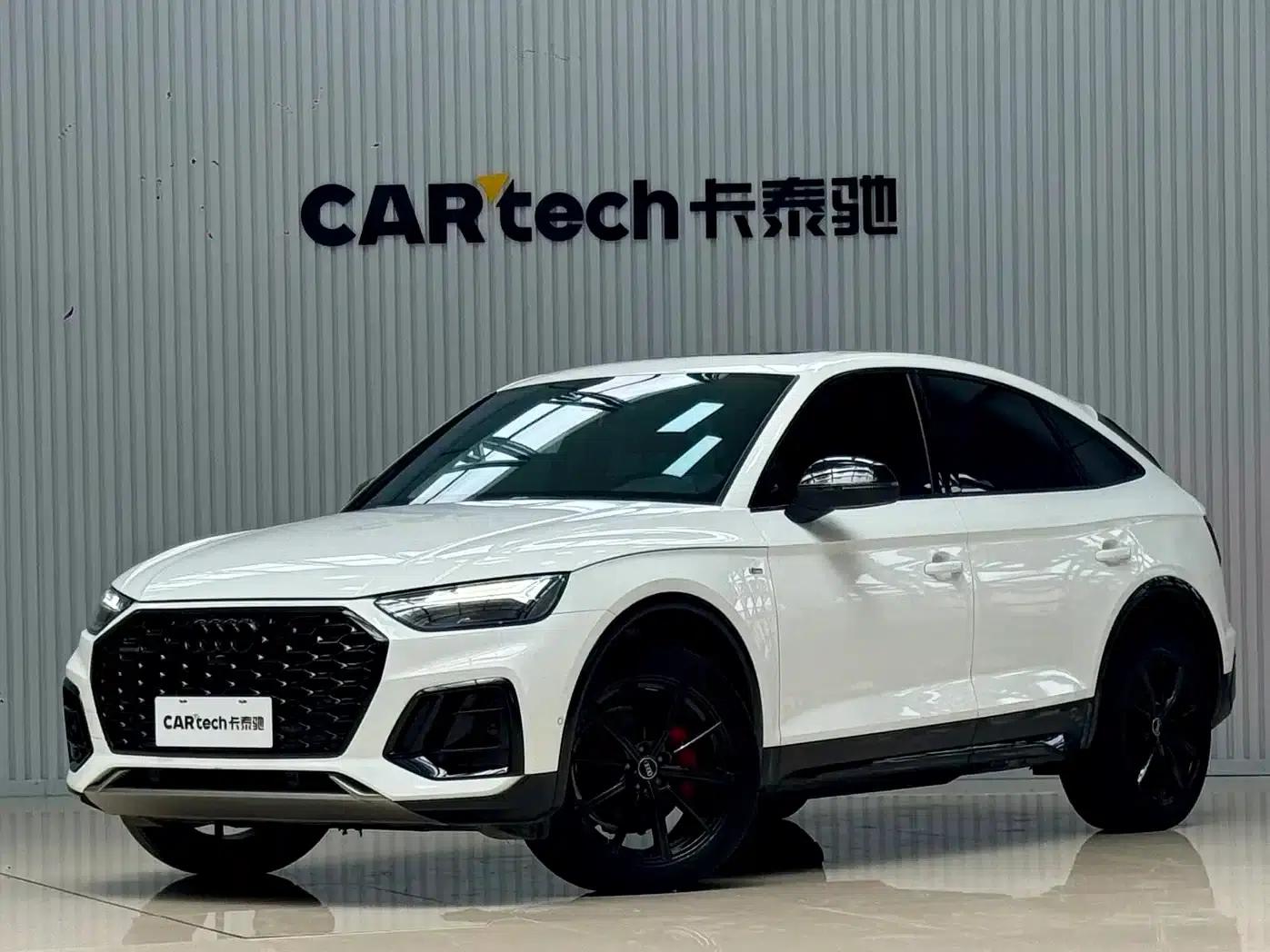 Audi Q5L Sportback 2024 40 TFSI Luxury — миниатюра 1