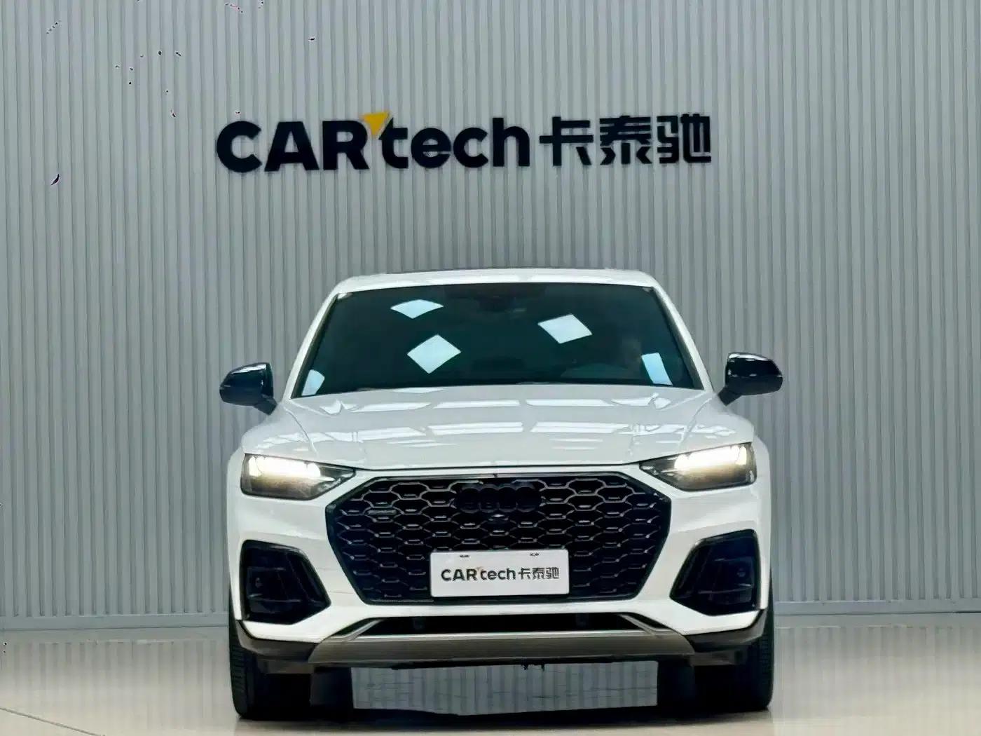 Audi Q5L Sportback 2024 40 TFSI Luxury — миниатюра 2