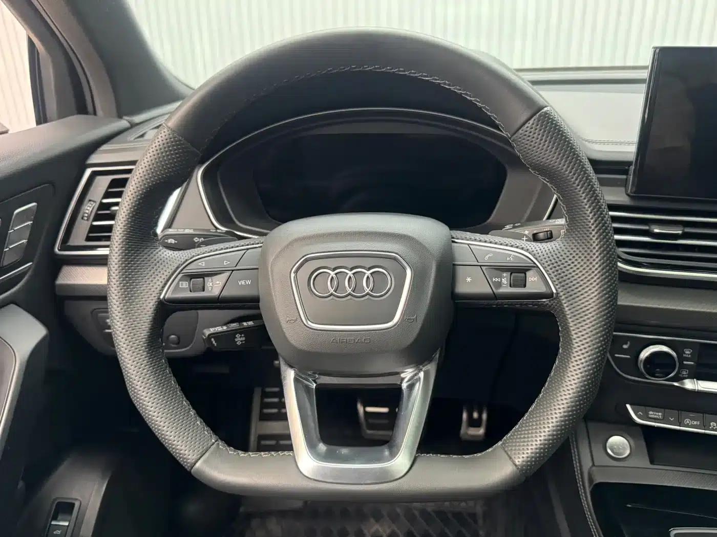 Audi Q5L Sportback 2024 40 TFSI Luxury — миниатюра 24