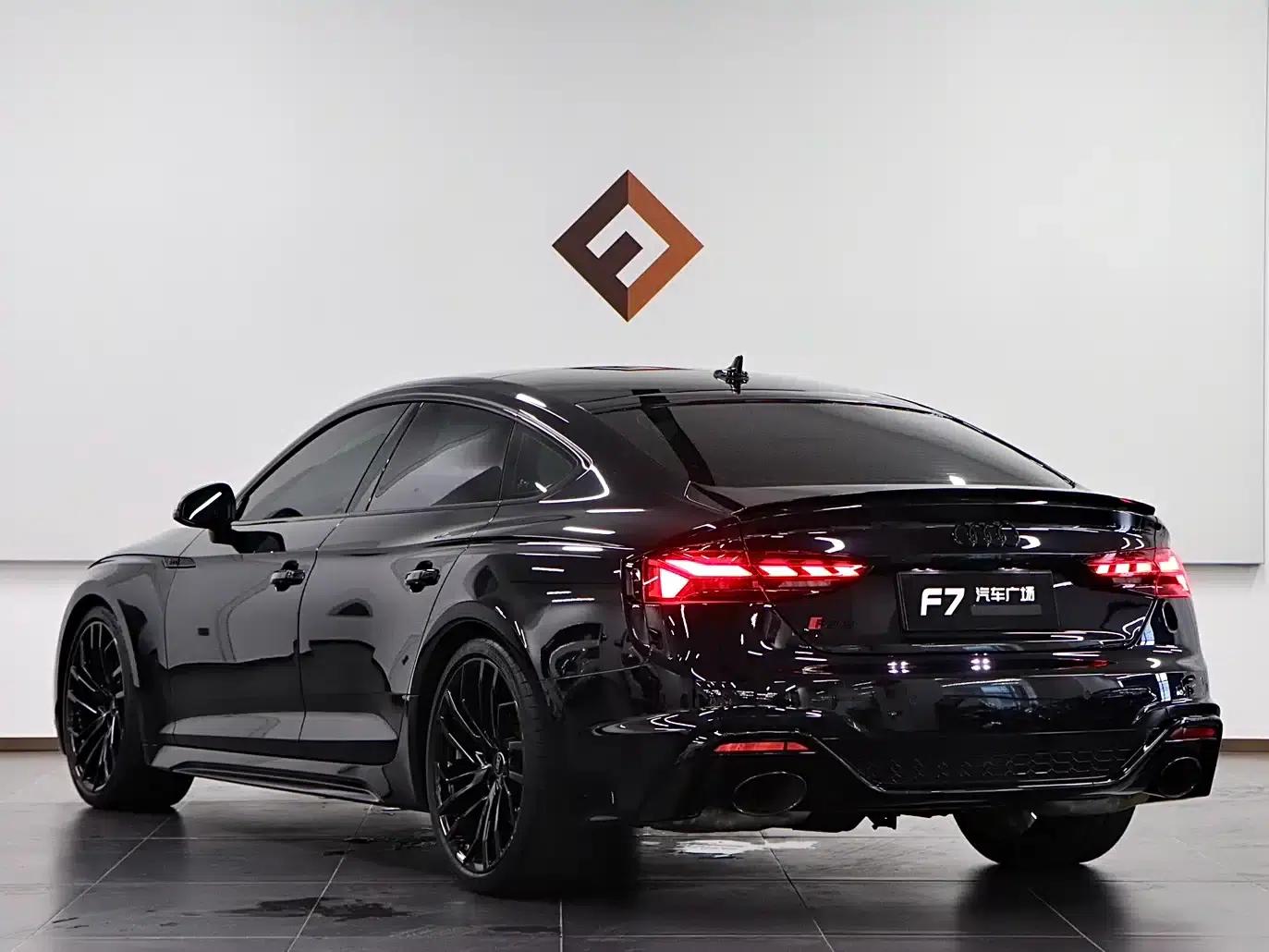 Audi RS 5 2023 RS 5 2.9T Sportback Obsidian Edition — миниатюра 4