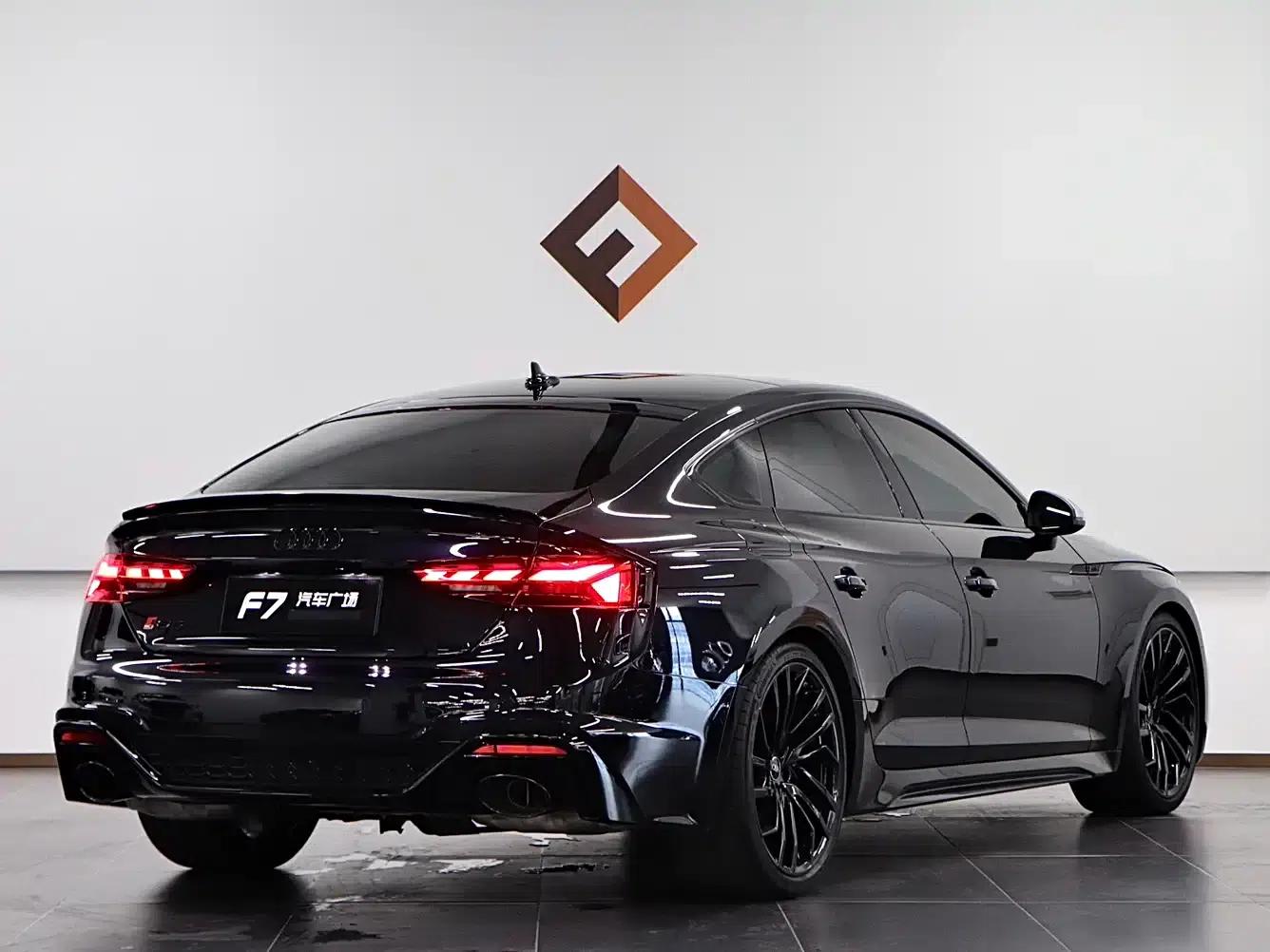 Audi RS 5 2023 RS 5 2.9T Sportback Obsidian Edition — миниатюра 6