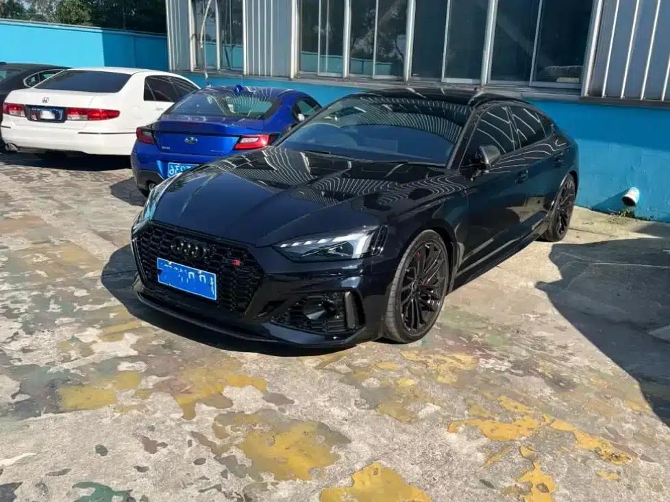 Audi RS 5 2023 RS 5 2.9T Sportback Obsidian Edition — миниатюра 1