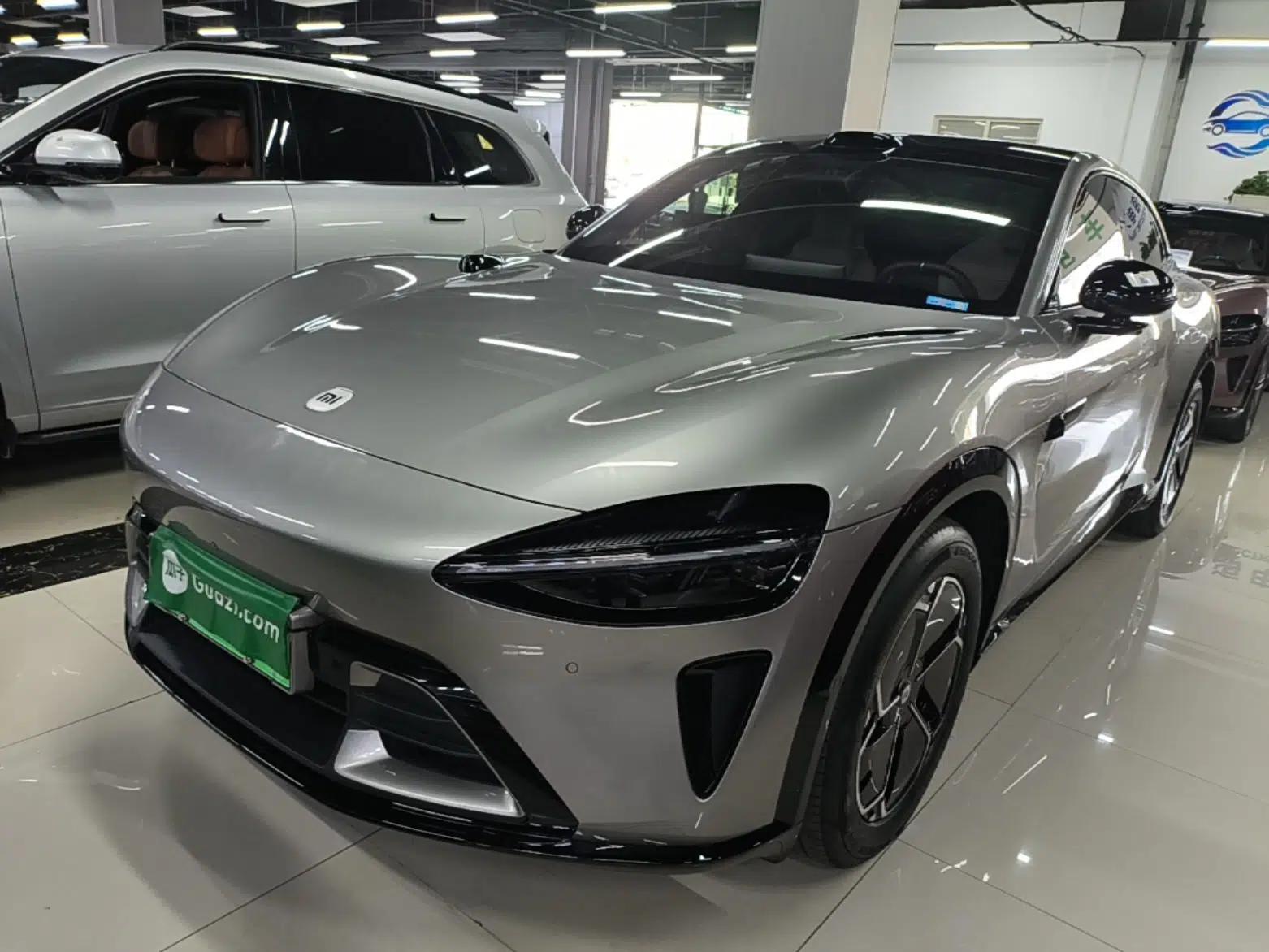 Xiaomi Auto YU7 2025 Ultra-Long Range Rear-Wheel Drive Version — миниатюра 1