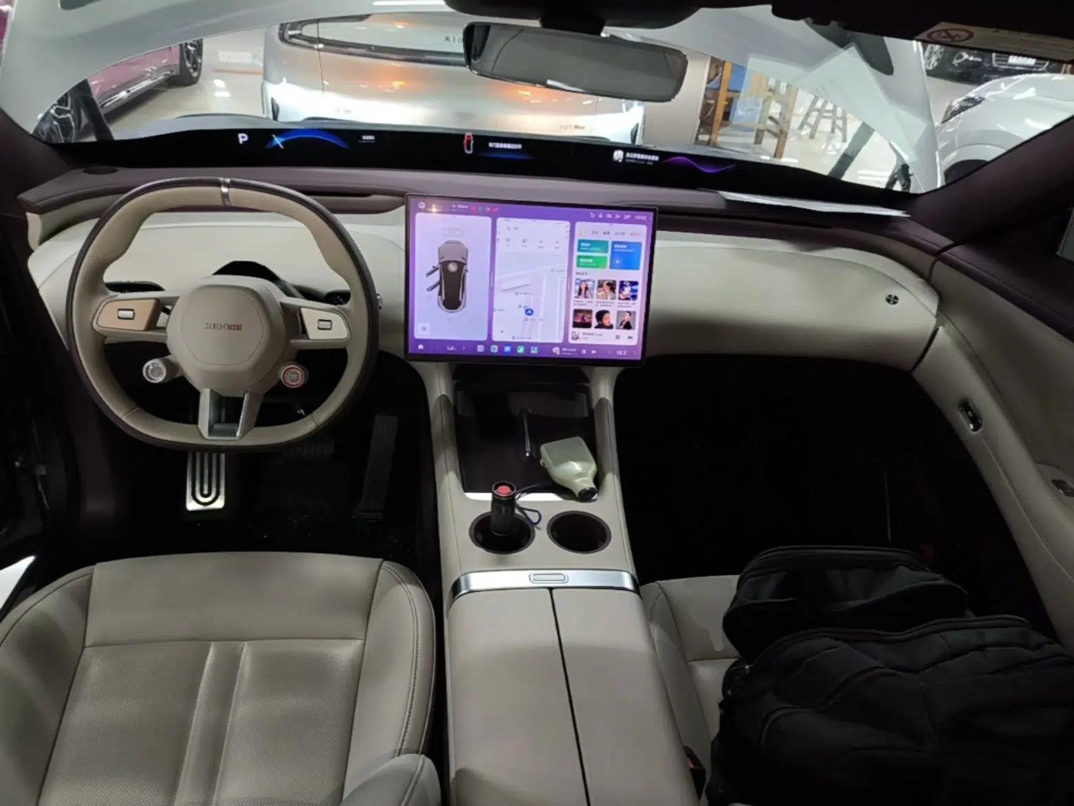 Xiaomi Auto YU7 2025 Ultra-Long Range Rear-Wheel Drive Version — миниатюра 12