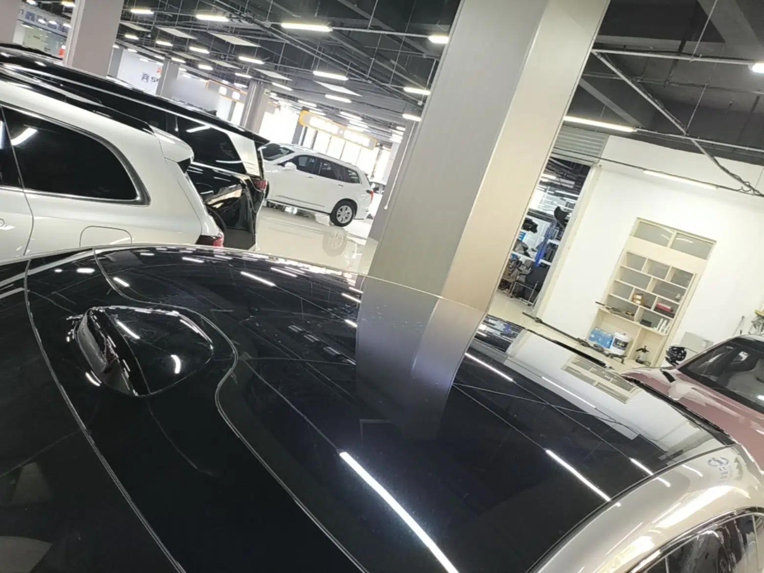 Xiaomi Auto YU7 2025 Ultra-Long Range Rear-Wheel Drive Version — миниатюра 7