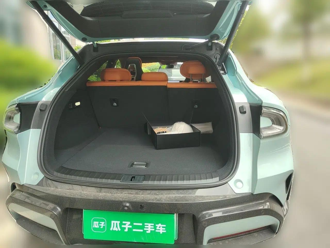 Xiaomi Auto YU7 2025 Ultra-Long Range Rear-Wheel Drive Version — миниатюра 19